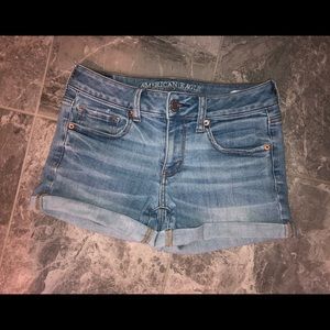 American Eagle Super Super Stretch Midi Short